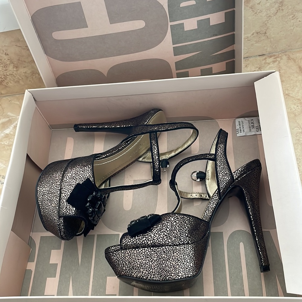 BCBGeneration Heels - Picture 3 of 3